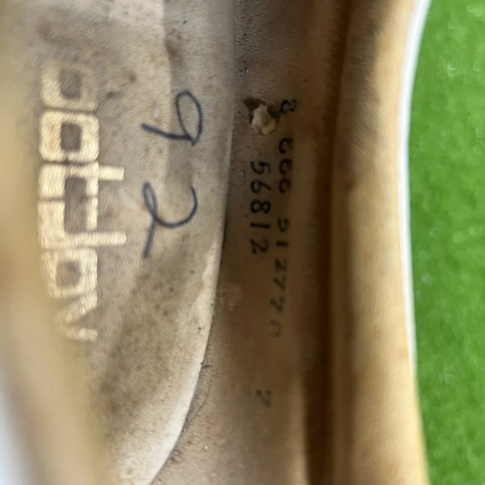 Vtg FootJoy Classics Patent Brogue Wingtip Kiltie‎ Golf Shoes Men 8 White Saddle